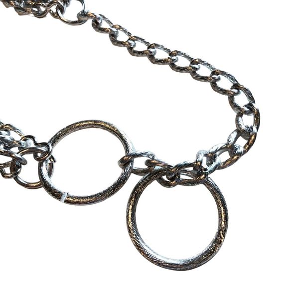 VTG ALUMINUM CHAIN BELT TEXTURED SILVER BELT 37 1/4” LONG TRIPLE CHAIN DISCO - Picture 4 of 5